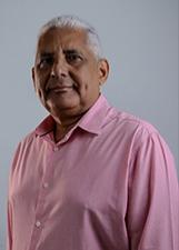 Foto de urna de Jorge de Lima