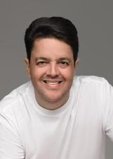 Foto de urna de Thales da Costa