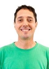 Foto de urna de Guilherme Gil