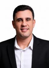 Foto de urna de Charles Andrade