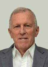 Foto de urna de Gilberto