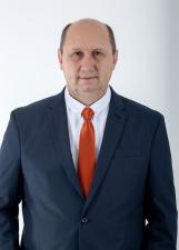 Foto de urna de Elton Weber