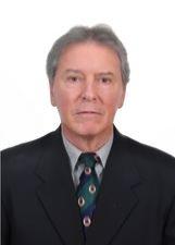 Foto de urna de Eduardo Petrarca Léo