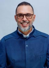 Foto de urna de Dr. Caio Machado