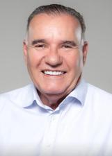 Foto de urna de Jesualdo Pires