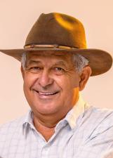 Foto de urna de Carlos Magno