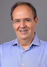Foto de urna de Dr. Maiorquin