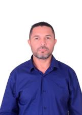Foto de urna de Jorge Camelô