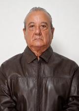 Foto de urna de Dr. Leoncio