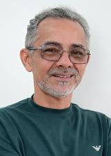 Foto de urna de Moisés Araújo