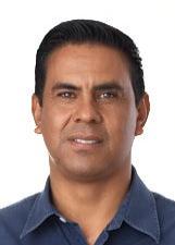 Foto de urna de Tony Ramos