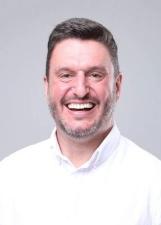 Foto de urna de José Thomé