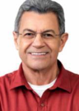 Foto de urna de Emídio