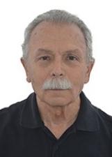 Foto de urna de Ricardo Galvão