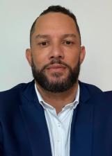 Foto de urna de Léo Pontes
