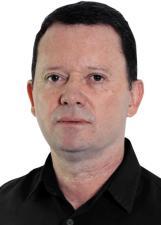 Foto de urna de Lau É Federal
