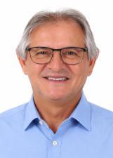 Foto de urna de Edgar Dourado
