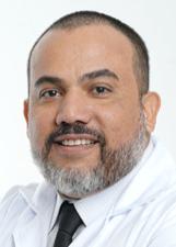 Foto de urna de Bispo Ivan Farmacêutico
