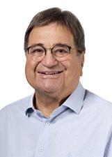 Foto de urna de Cesar Halum