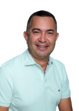 Foto de urna de Wanderley Milhomem (Van Van)