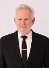Foto de urna de Dr. João Rigo