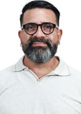Foto de urna de Rizannio Toya