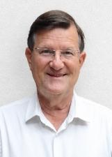 Foto de urna de Zé Ricardo