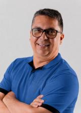 Foto de urna de Otacílio Negreiros