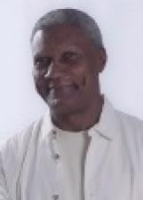 Foto de urna de Augustão