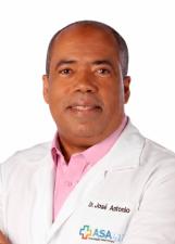 Foto de urna de Dr. José Antonio