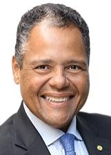 Foto de urna de Antonio Brito