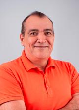 Foto de urna de Manelão