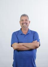 Foto de urna de George o Gordinho da Favela