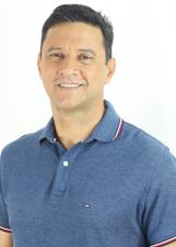 Foto de urna de Charles Paixão