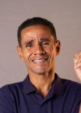 Foto de urna de Flávio Araújo