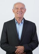 Foto de urna de Pastor Byrne