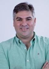 Foto de urna de Romulo Ferrer