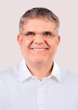 Foto de urna de Leonardo Pinheiro