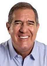 Foto de urna de Luiz Gastão