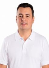 Foto de urna de Auri Junior