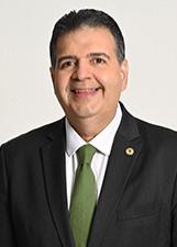 Foto de urna de Felipe Mota