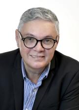 Foto de urna de Dr. João Mota