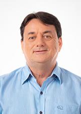 Foto de urna de Benigno Junior