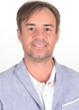 Foto de urna de Ivo Mil Grau