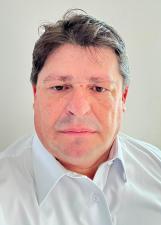 Foto de urna de George Lima