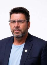 Foto de urna de Rogerio Arapoanga