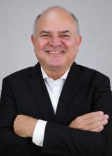 Foto de urna de Defensor Celestino