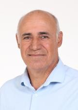 Foto de urna de Cezar Lázaro