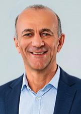 Foto de urna de Helder Salomão