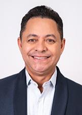 Foto de urna de Samuel Santos